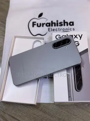 New Samsung Galaxy A17 5G 128 GB Black