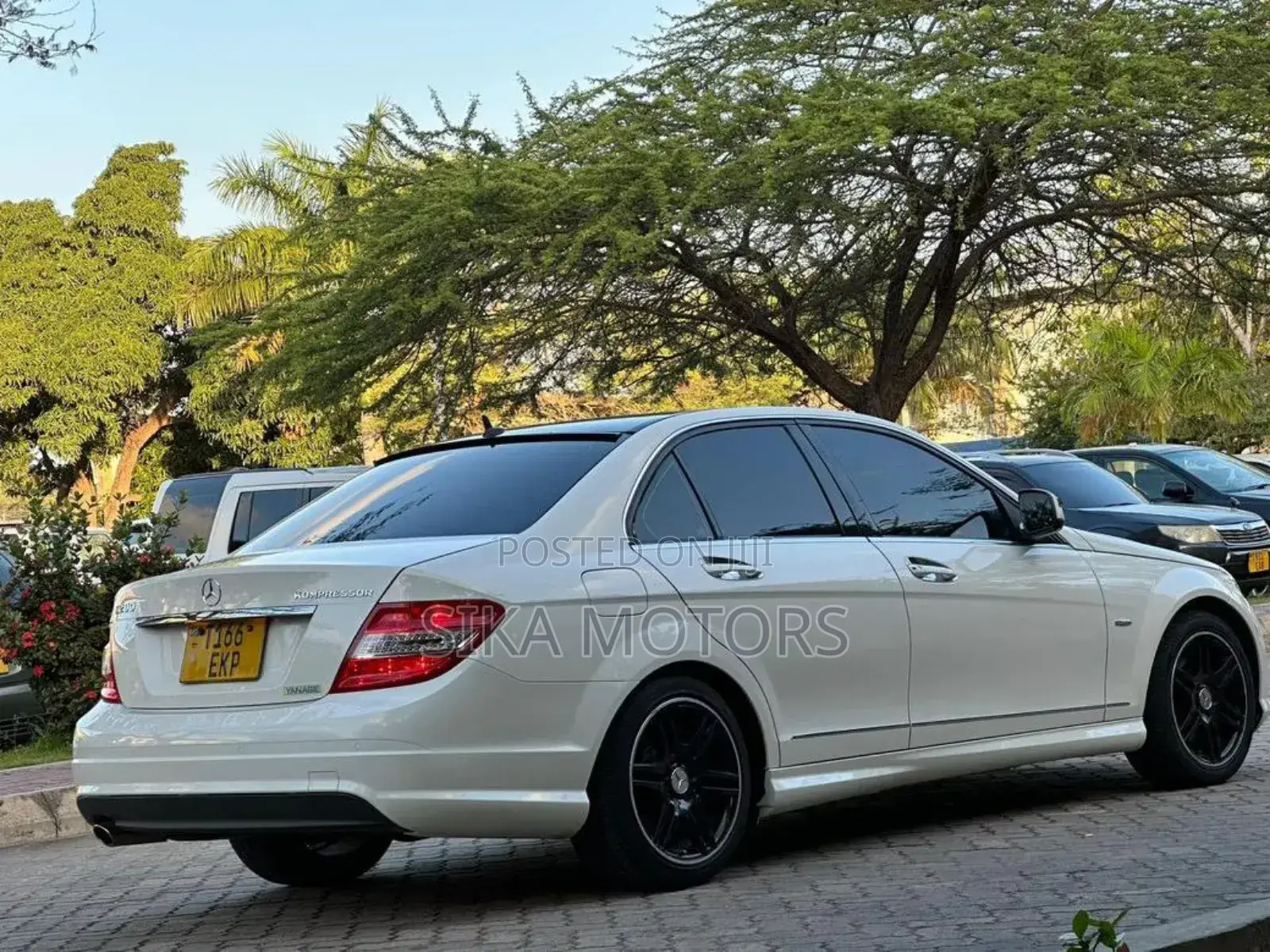Mercedes-Benz C-Class 2008 White