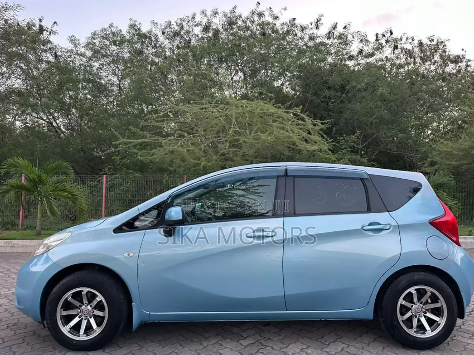 Nissan Note 1.2 Petrol 2012 Blue