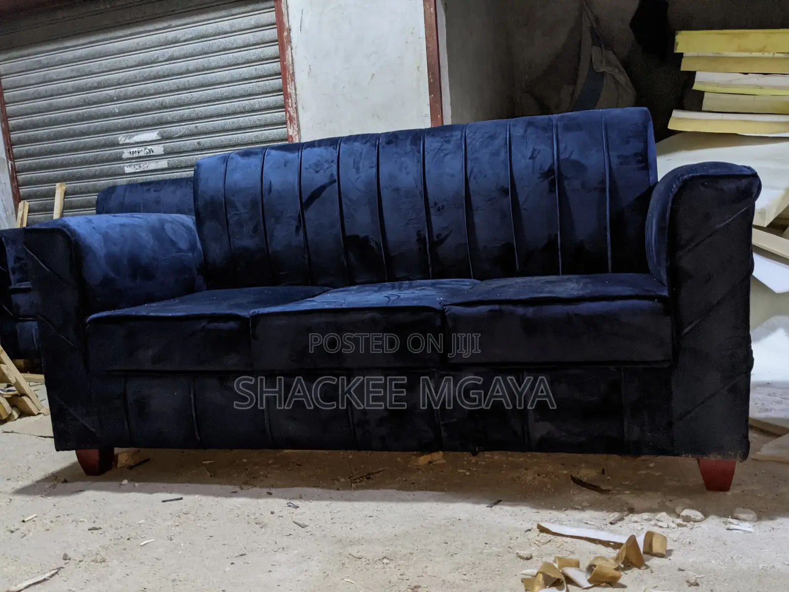 Sofa La Watu Watatu