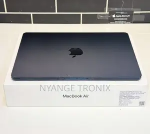 New Laptop Apple MacBook Air 2025 M4 13-Inch 16GB Apple M4 SSD 512GB