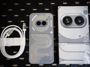 New Nothing Phone 2a Plus 256 GB Silver
