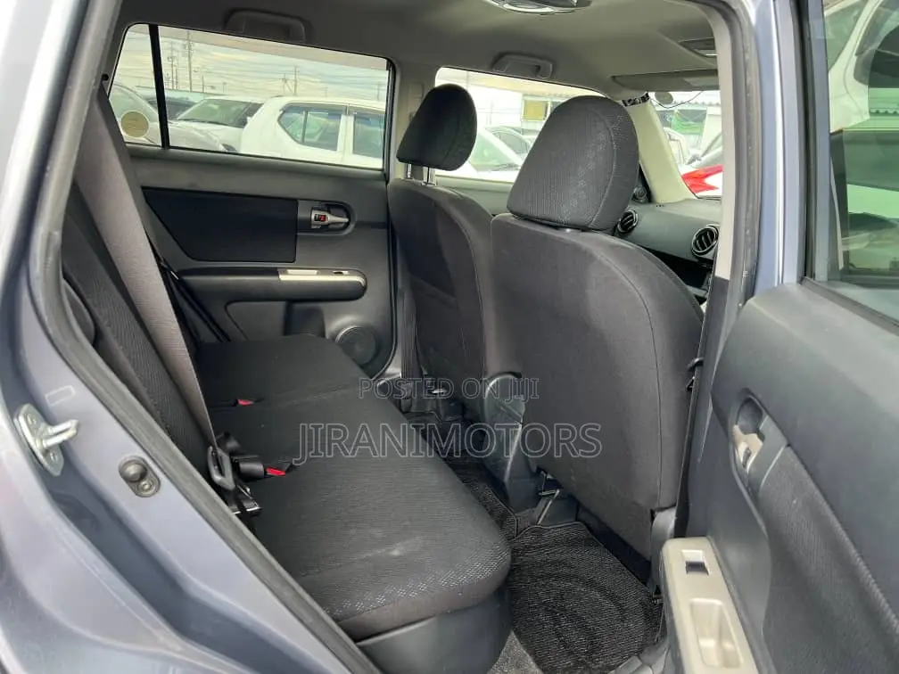 Toyota Corolla Rumion Hatchback 1.5 FWD 2008 Gray