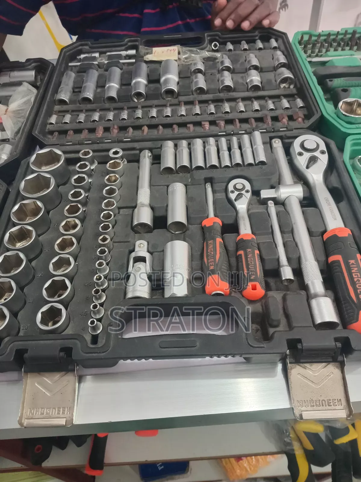Vifaa Vya Hardware and Fasteners