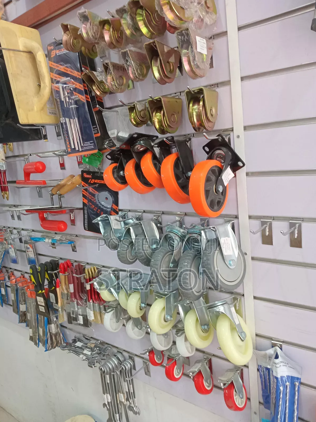 Vifaa Vya Hardware and Fasteners