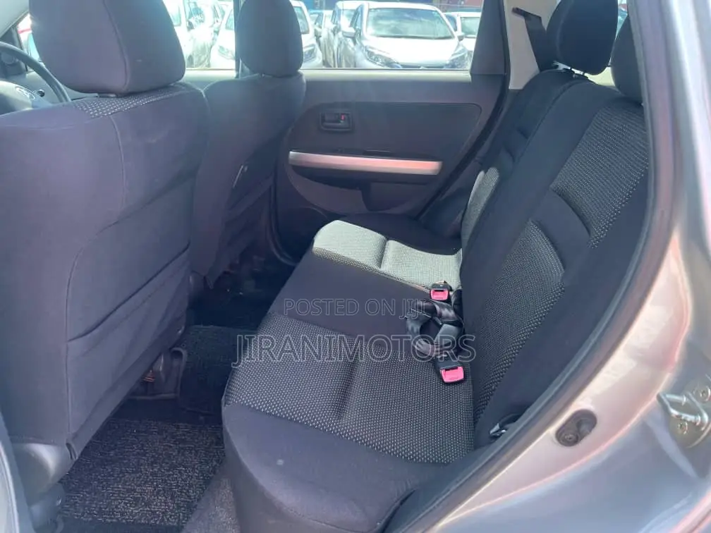 Toyota IST 2004 Gray