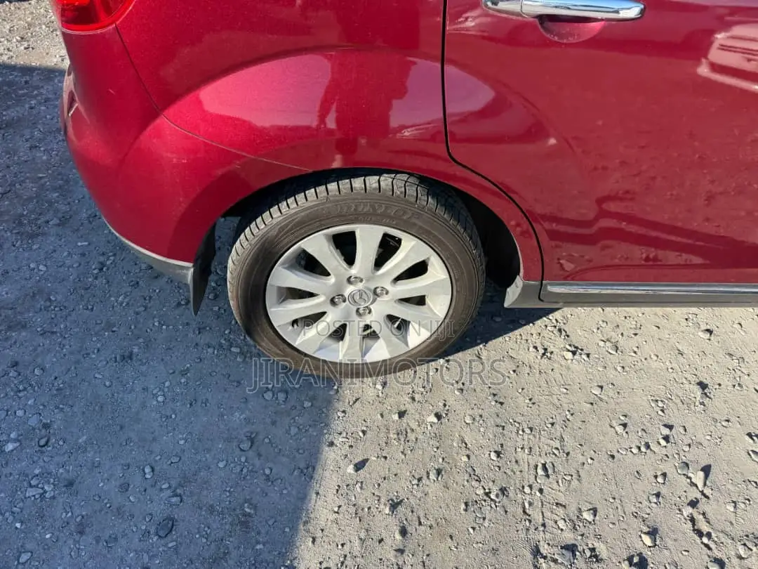 Mazda Verisa 2011 Red