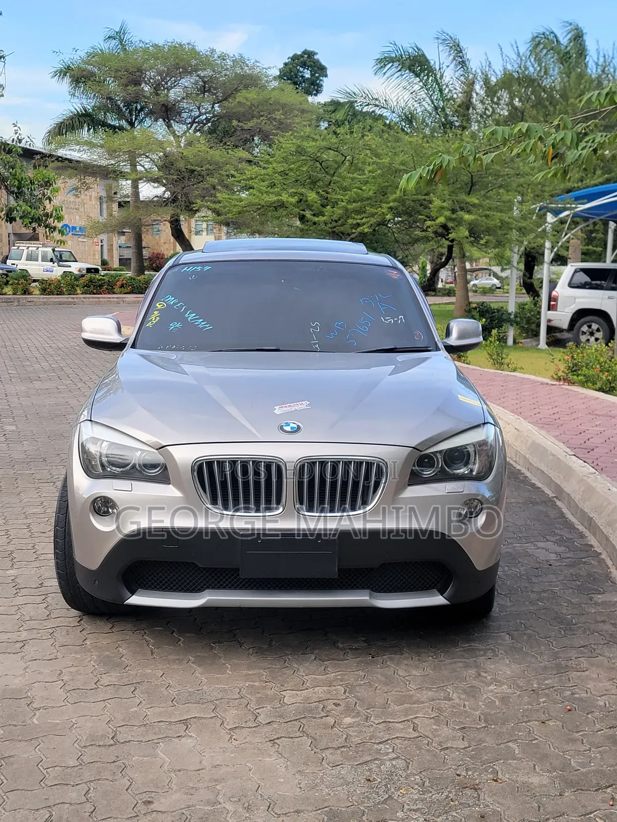 BMW X1 2011 Gold