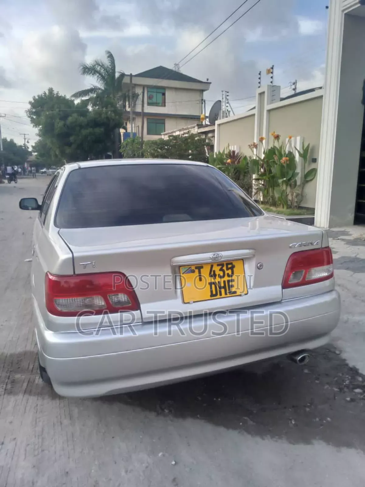 Toyota Carina 1.5 FWD Sedan 2001 Silver