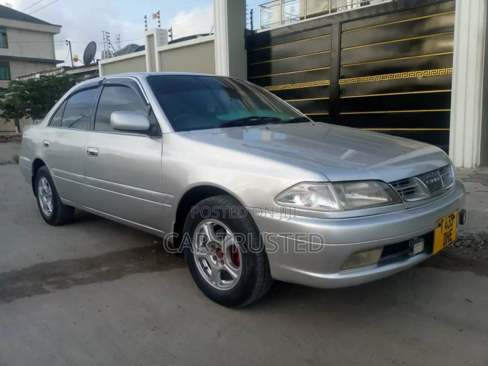 Toyota Carina 1.5 FWD Sedan 2001 Silver