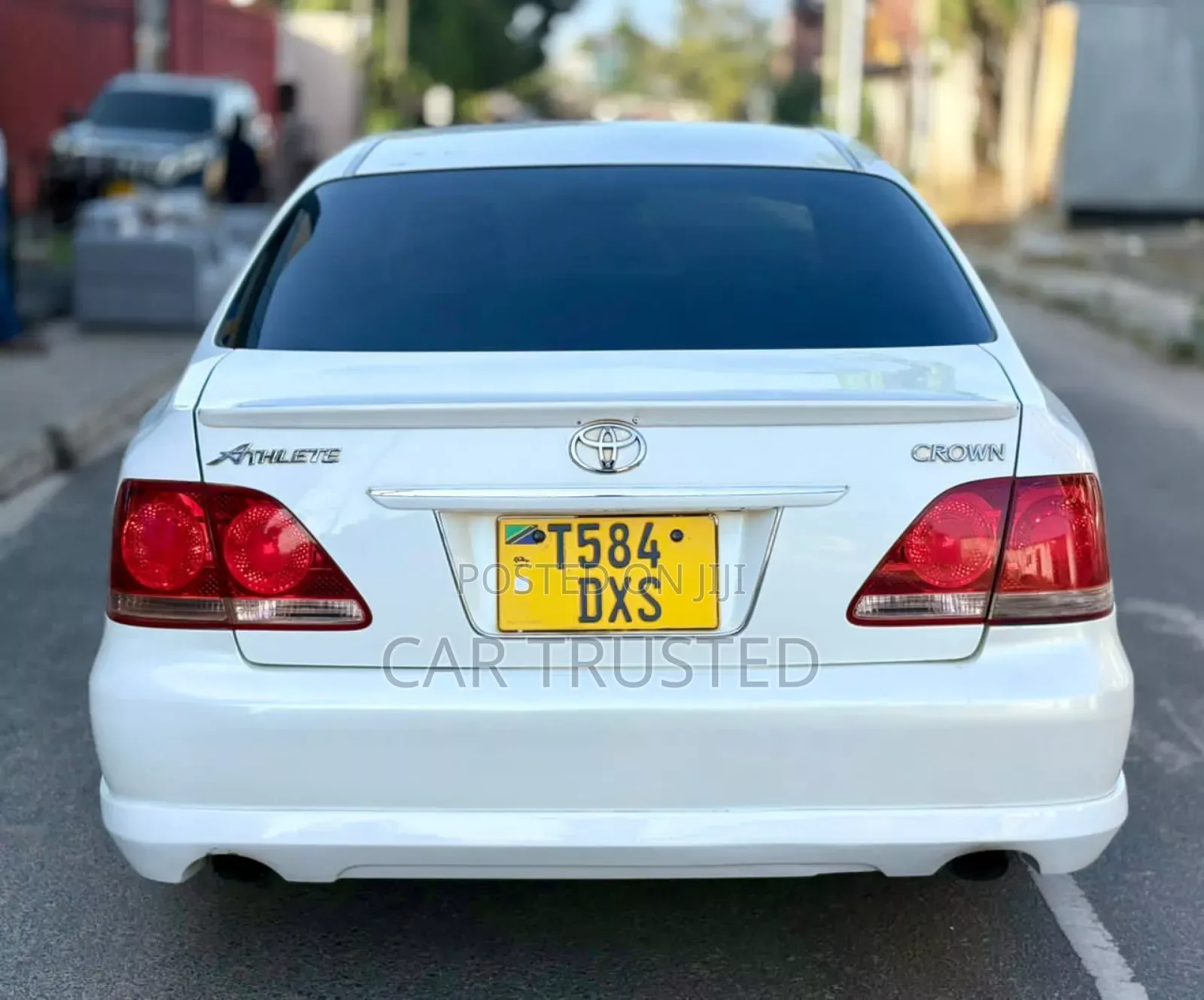 Toyota Crown 2004 White