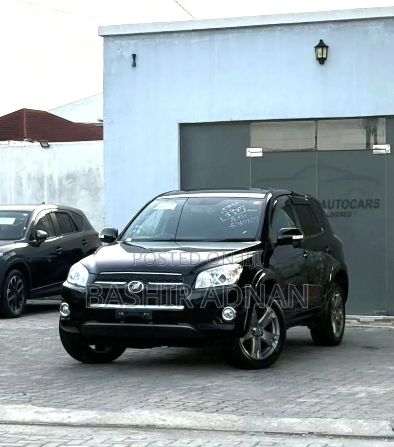 Toyota RAV4 2.5 2010 Black