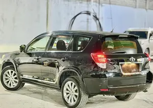 Toyota Vanguard 2012 Matt Black