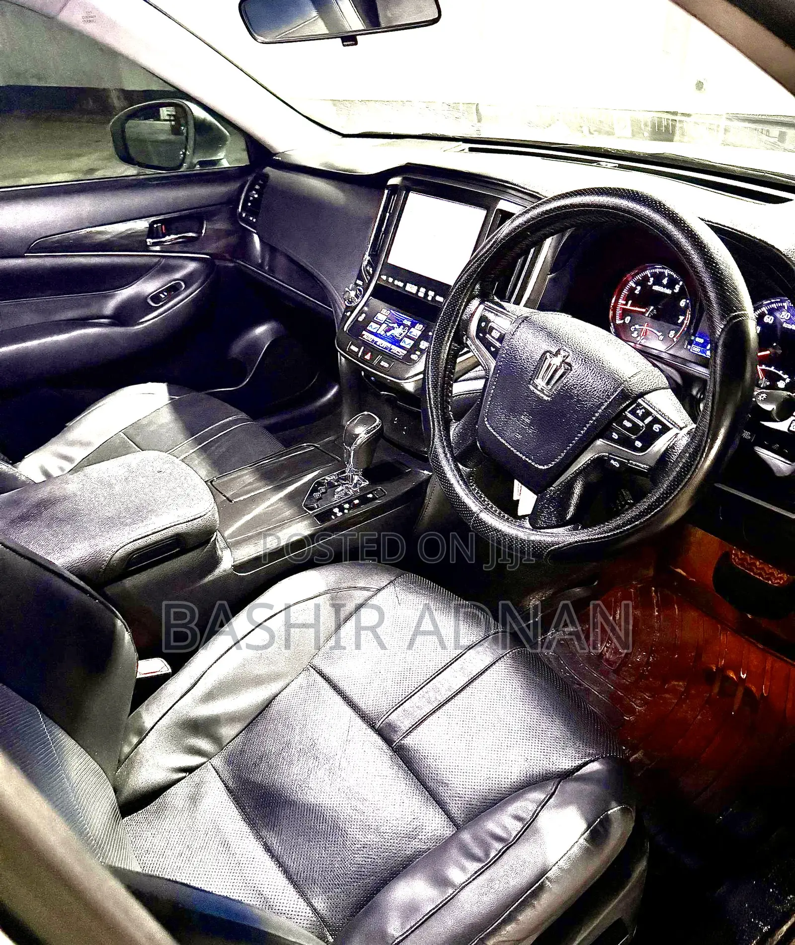 Toyota Crown 2014 Silver