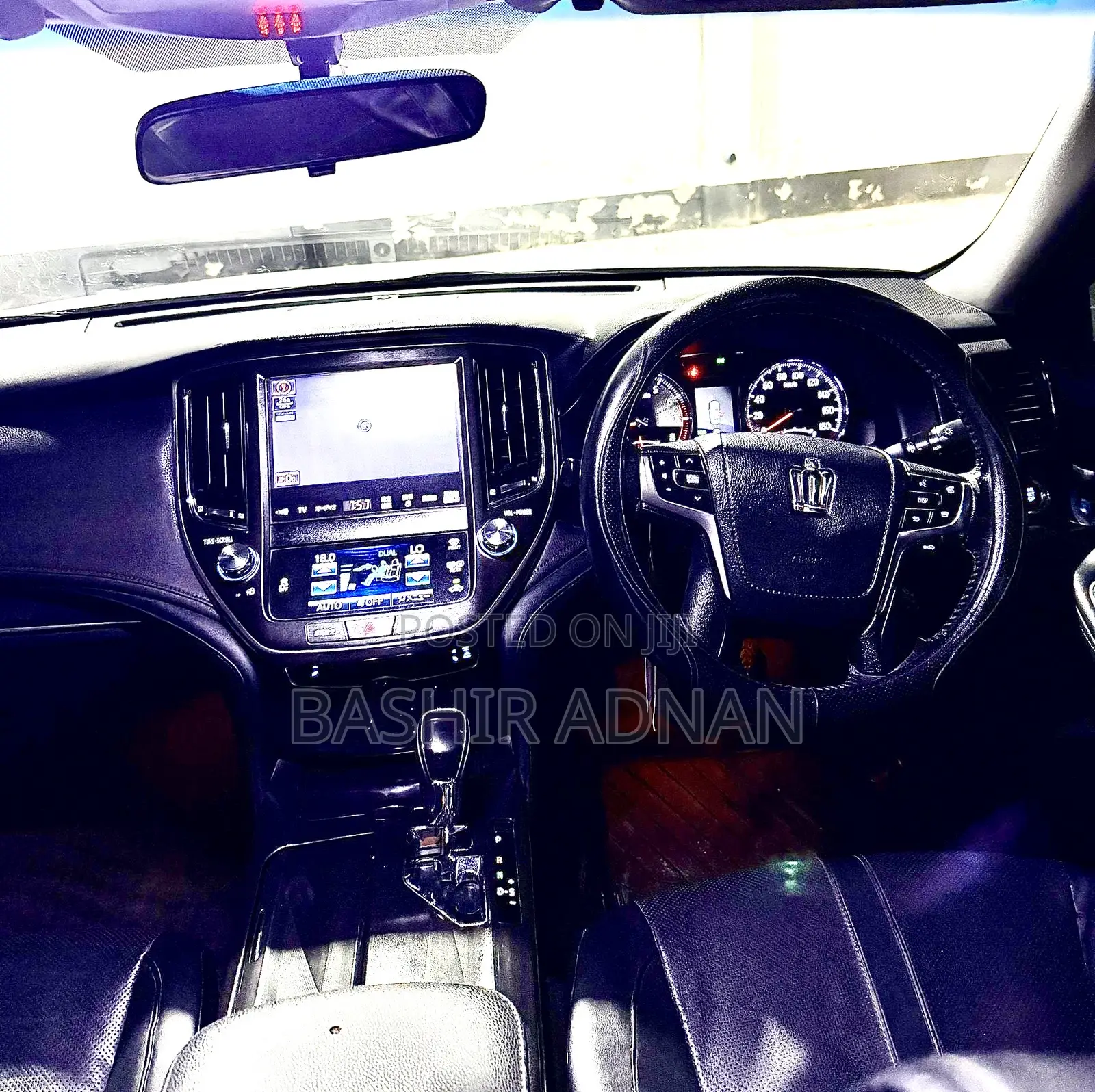 Toyota Crown 2014 Silver