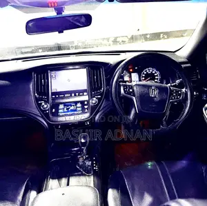 Toyota Crown 2014 Silver