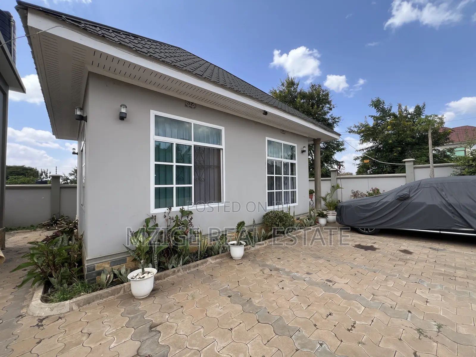 4bdrm House in Nyumba Inauzwa for sale