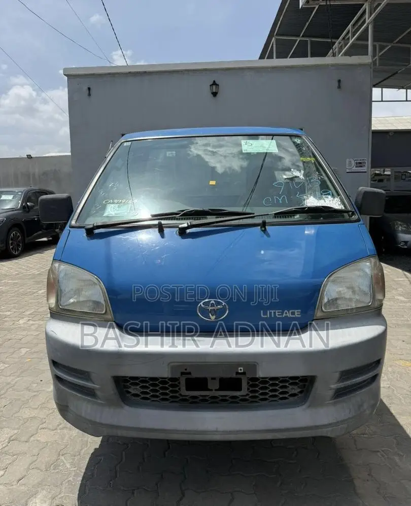 Toyota Liteace Townace Truck 1 Tonne Unregistered(Mpya).