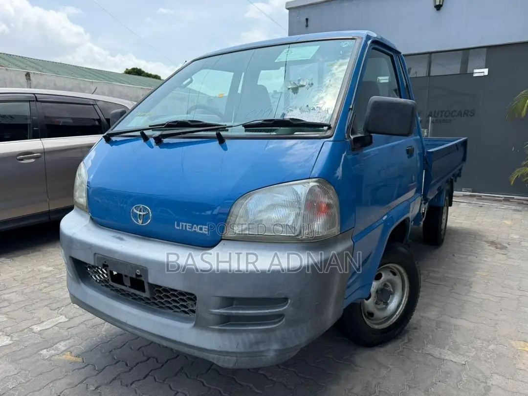 Toyota Liteace Townace Truck 1 Tonne Unregistered(Mpya).
