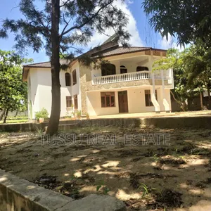5bdrm House in Kilima Hewa, Sala, Kinondoni for rent