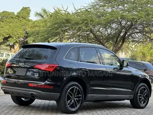 Audi Q5 2015 Black