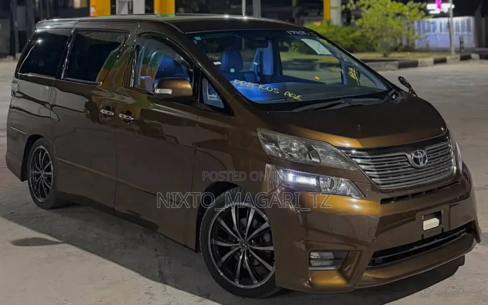 Toyota Alphard 2010 Black