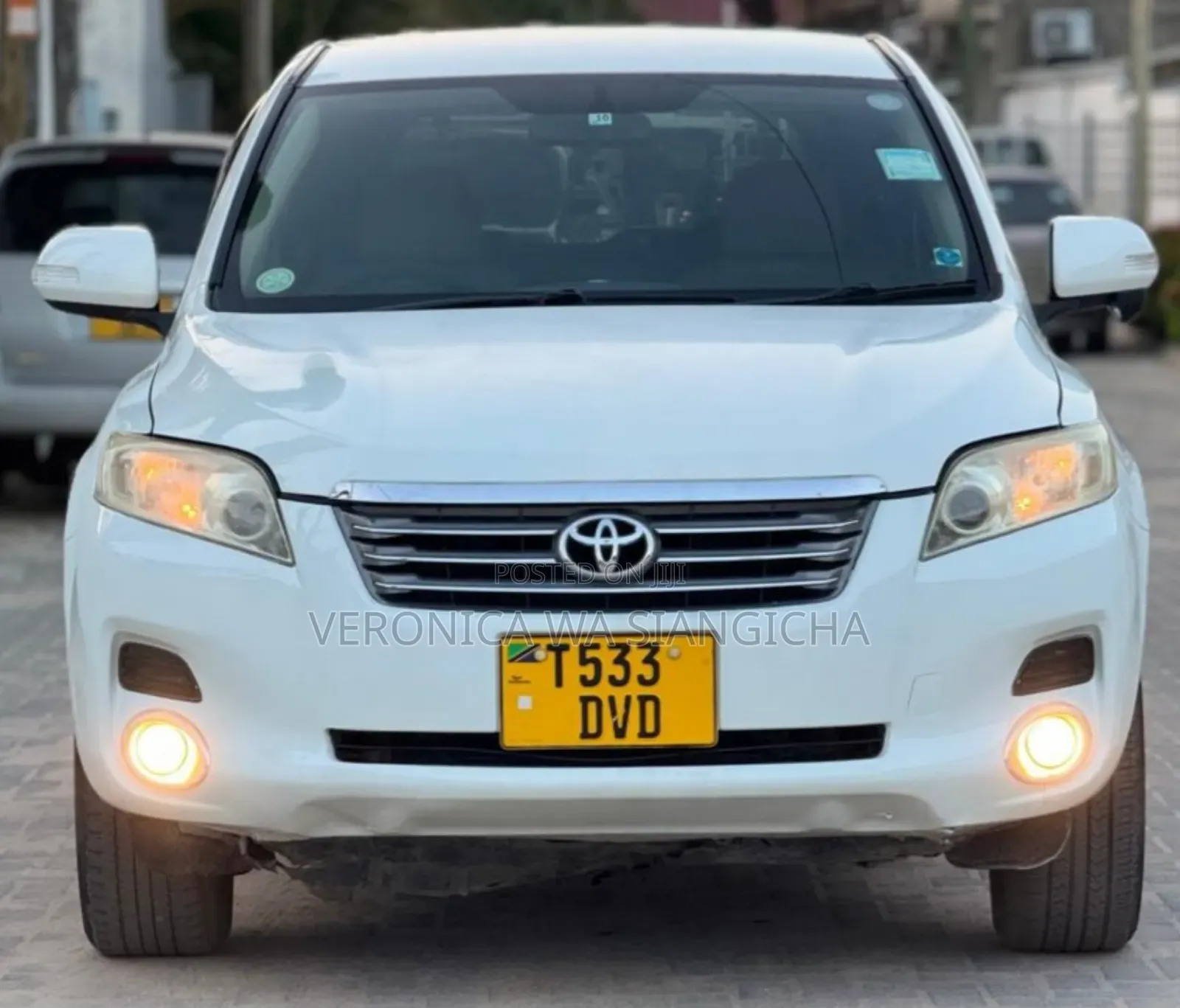 Toyota Vanguard 2009 White