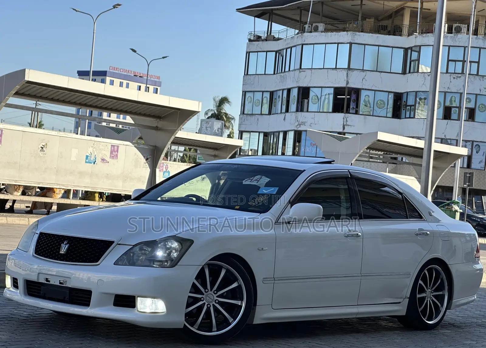 Toyota Crown 2007 White