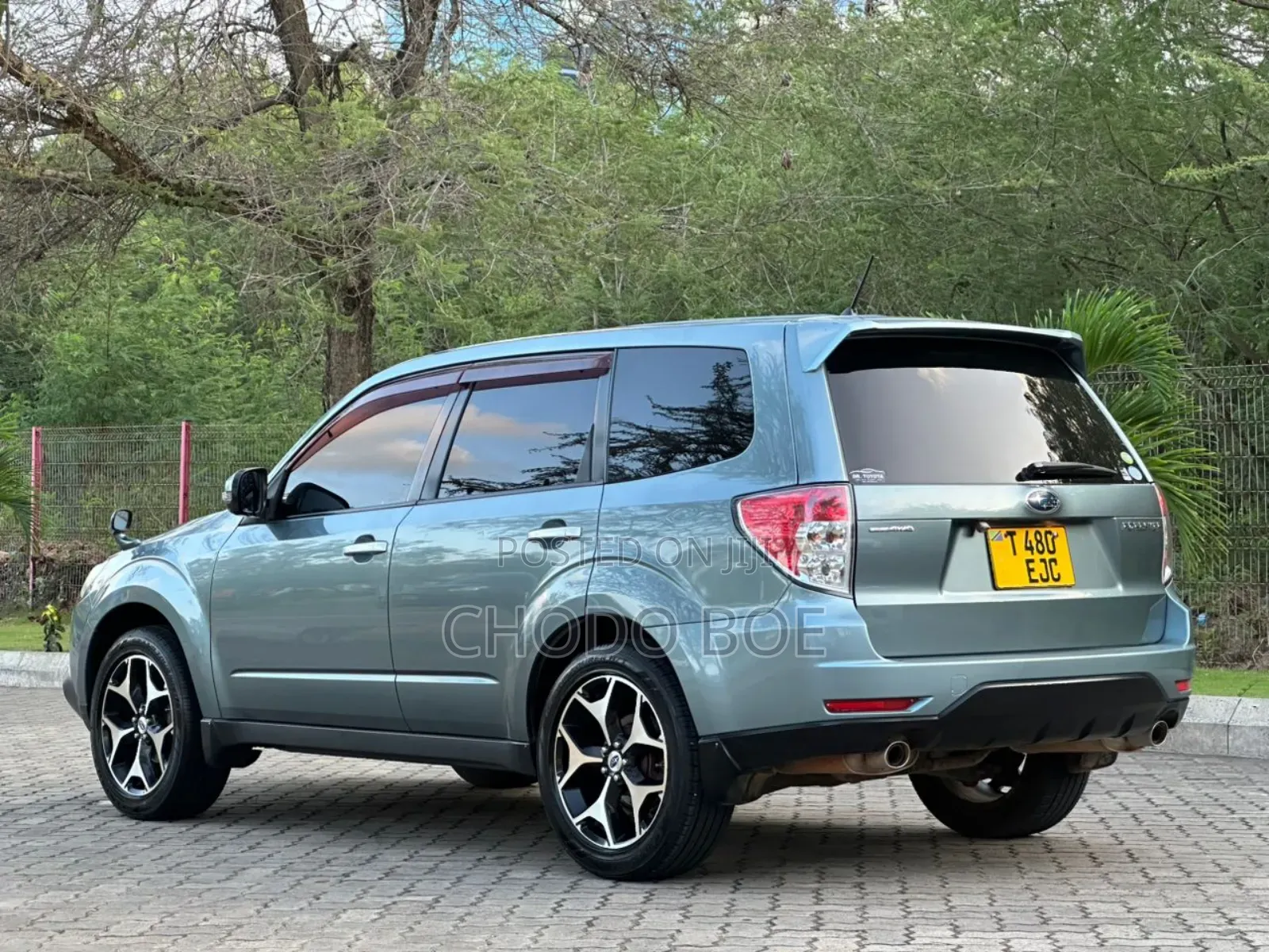 Subaru Forester 2011 Green