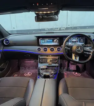 Mercedes-Benz E220 2017 White