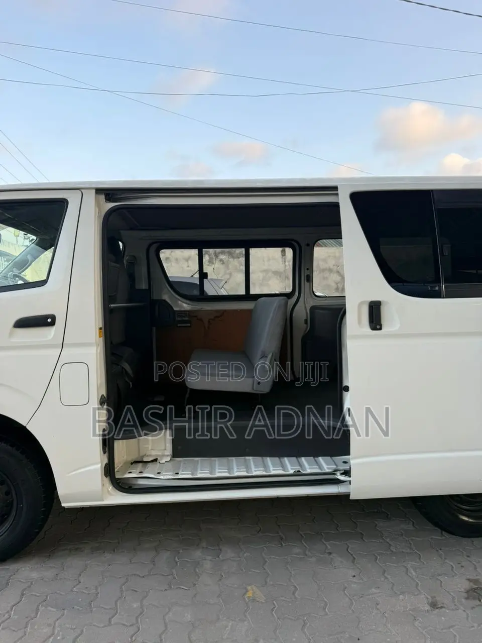 Toyota HiAce 2008 White
