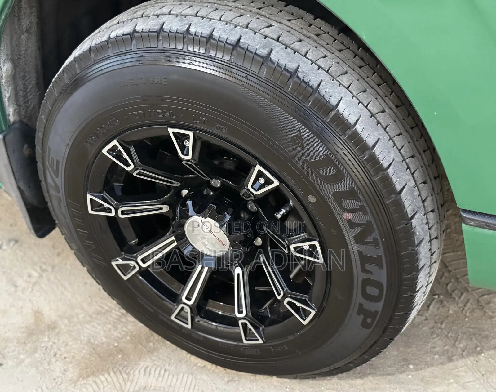 Toyota HiAce 2012 White