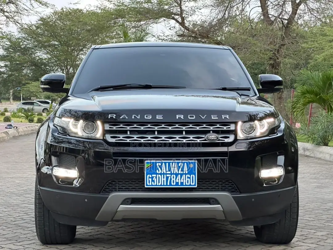 Land Rover Range Rover Evoque Pure Plus AWD 2013 Black