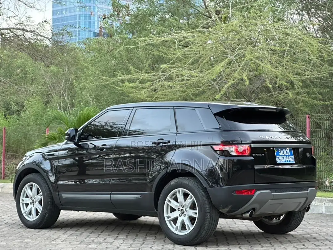 Land Rover Range Rover Evoque Pure Plus AWD 2013 Black