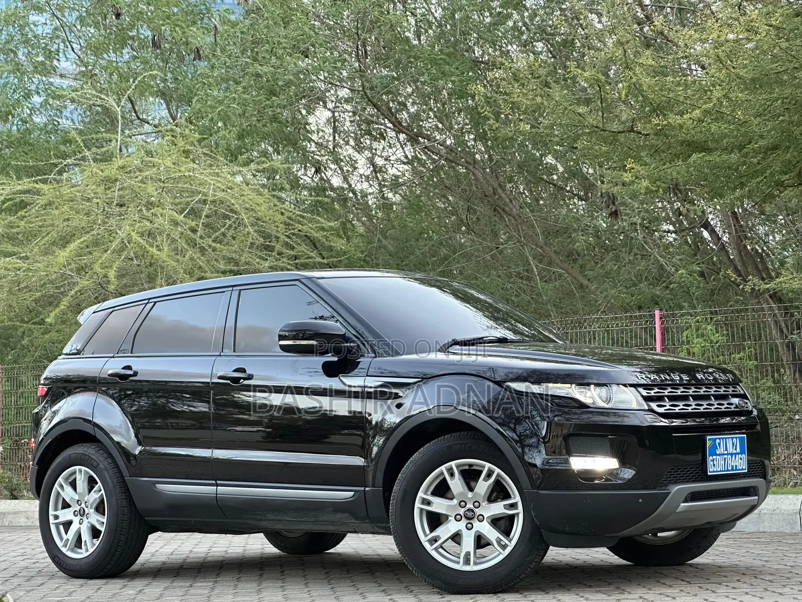Land Rover Range Rover Evoque Pure Plus AWD 2013 Black