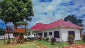 Furnished 6bdrm House in Tanga for sale