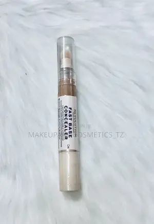 Revolution Fast Base Concealer C11