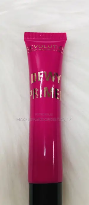 Makeup Revolution Dewy Primer