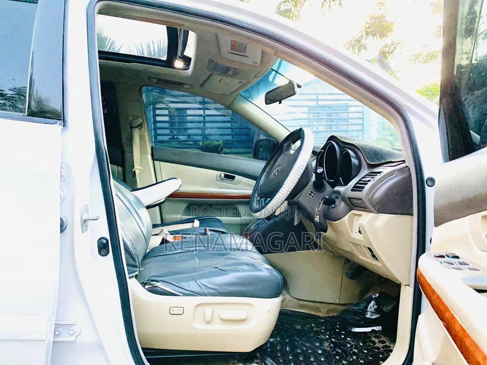 Toyota Harrier 2006 White