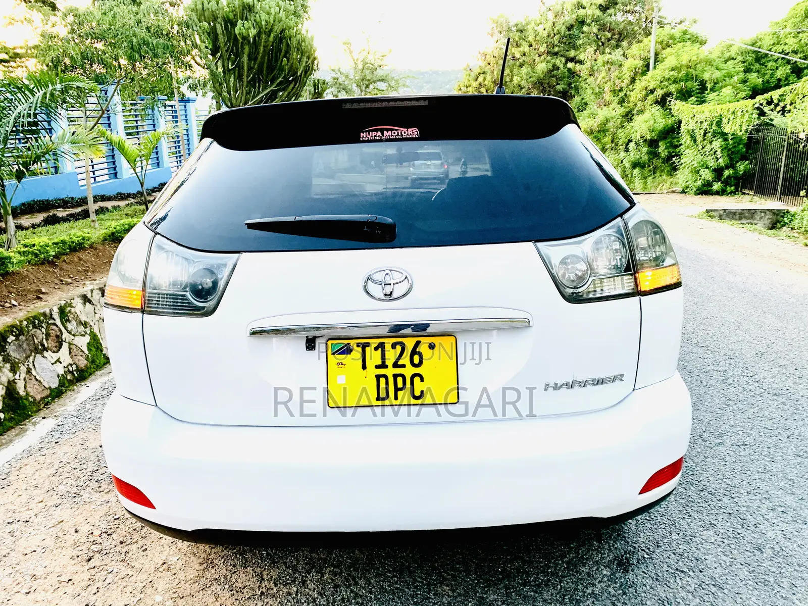 Toyota Harrier 2006 White