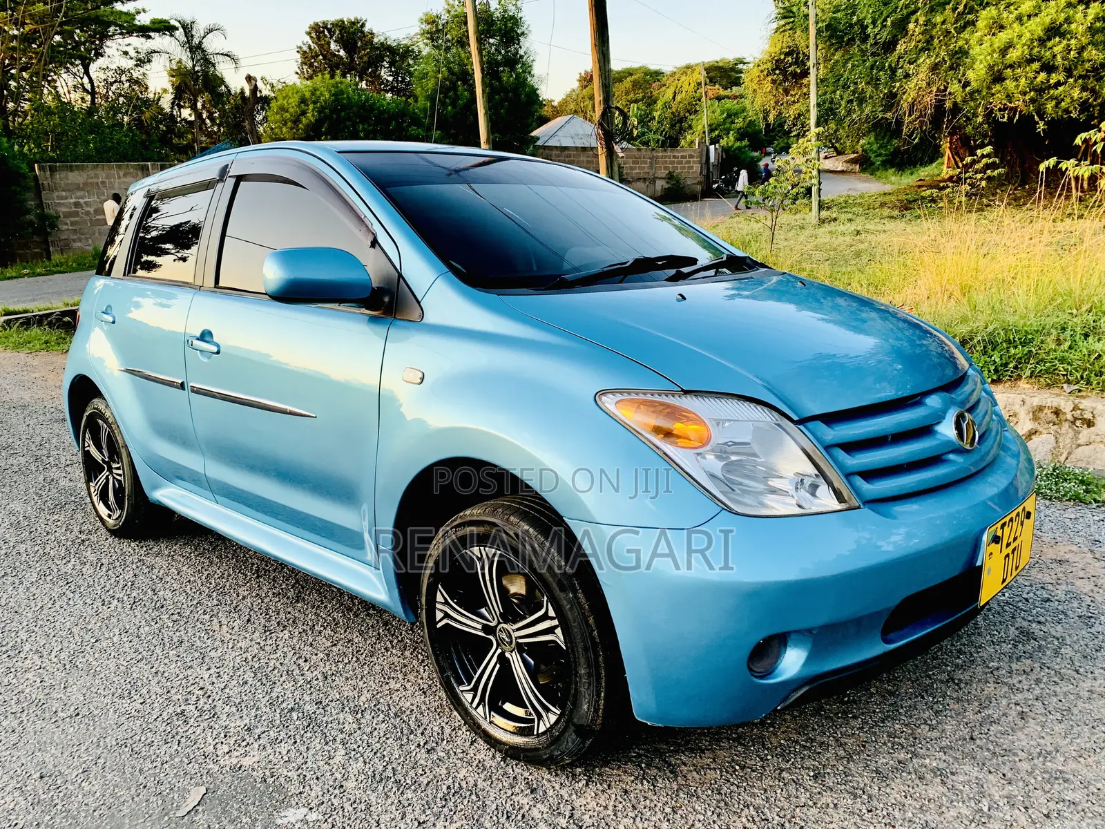 Toyota IST 2005 Blue