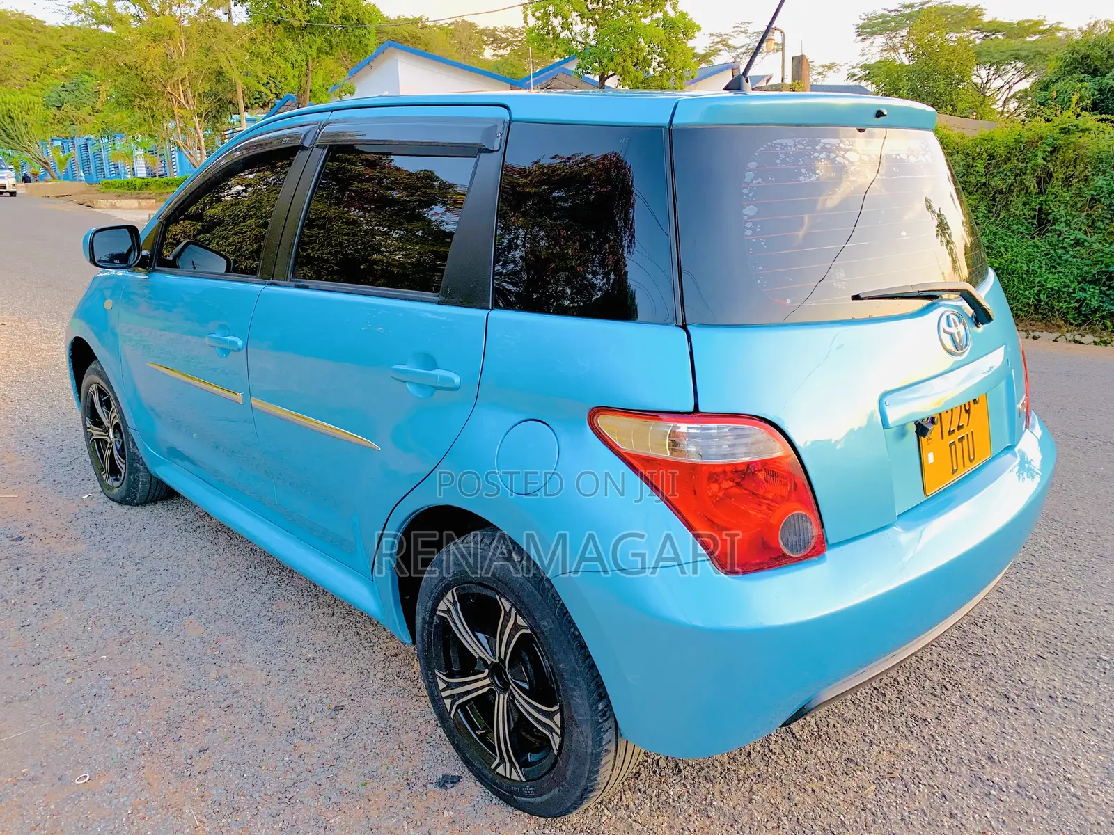 Toyota IST 2005 Blue