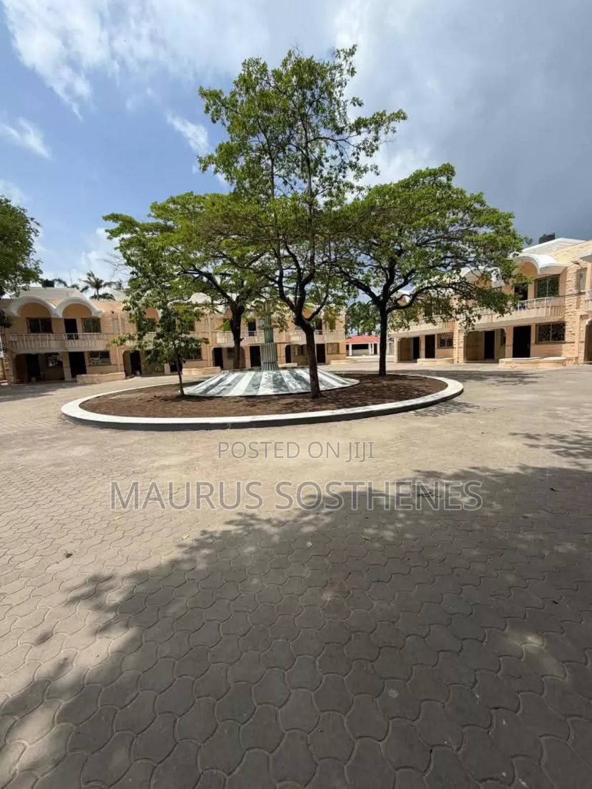 4bdrm Villa in Masaki for rent