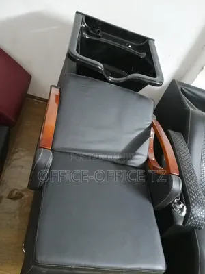 Shampoo Chair