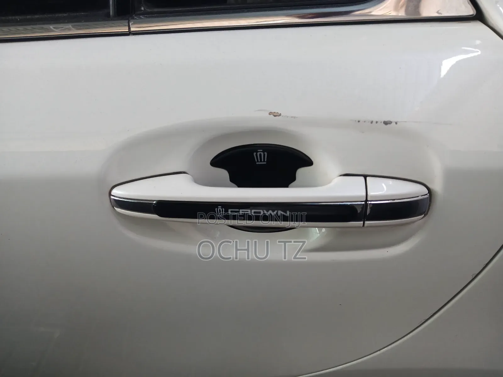 Toyota Crown 2009 White
