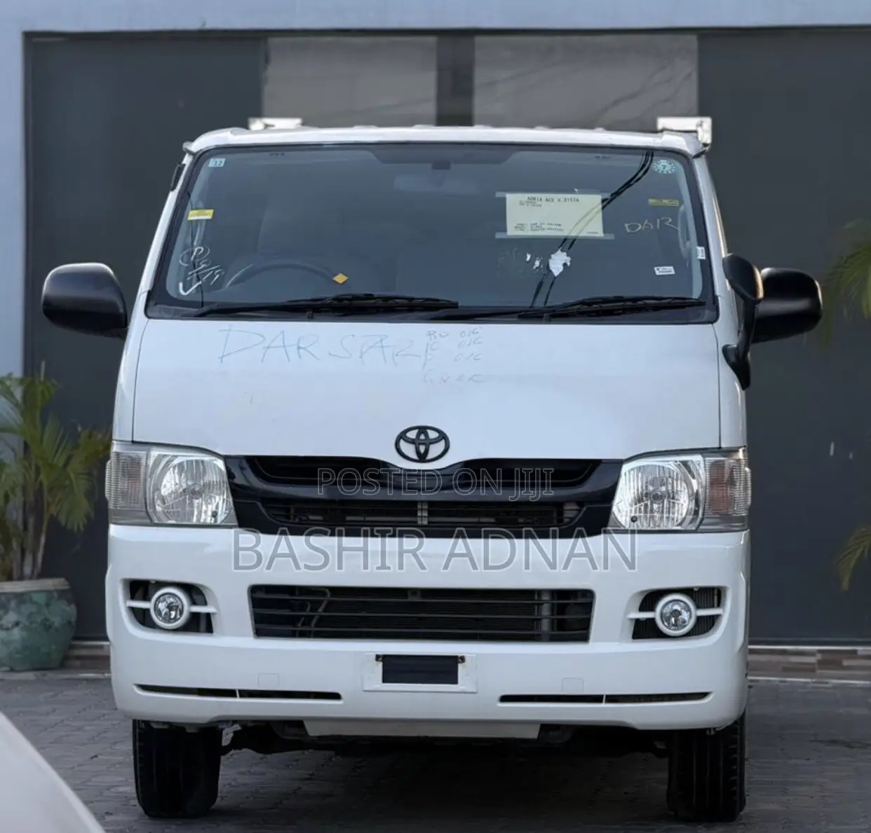 Toyota HiAce 2008 White