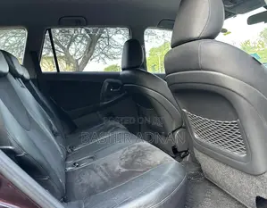 Toyota Vanguard 2011 Black