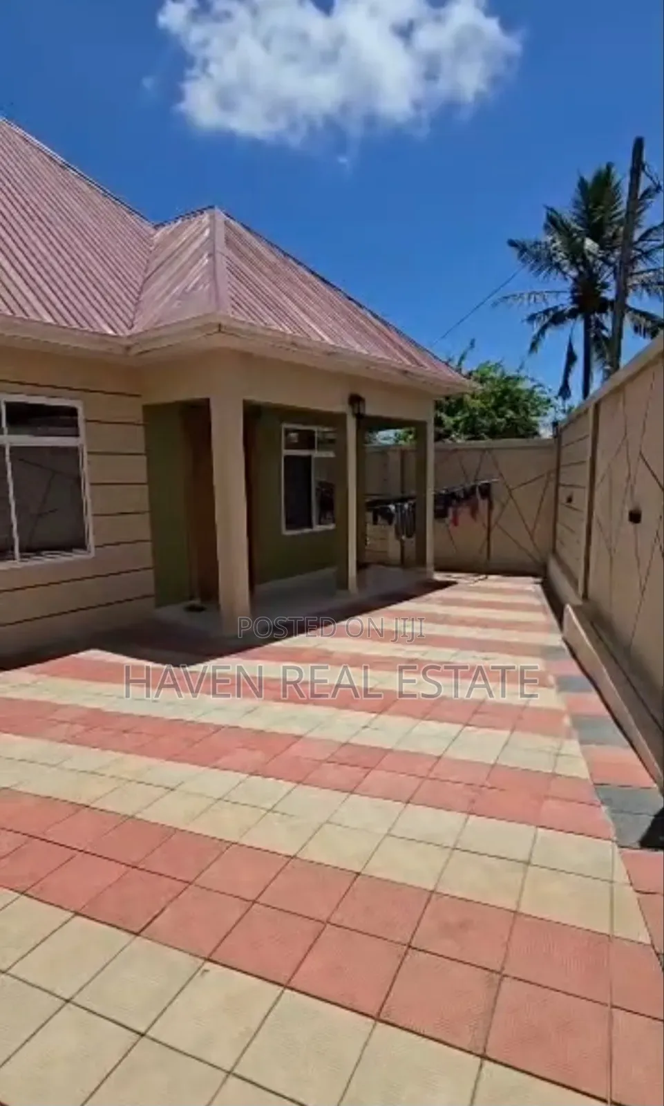 4bdrm House in Goba for sale