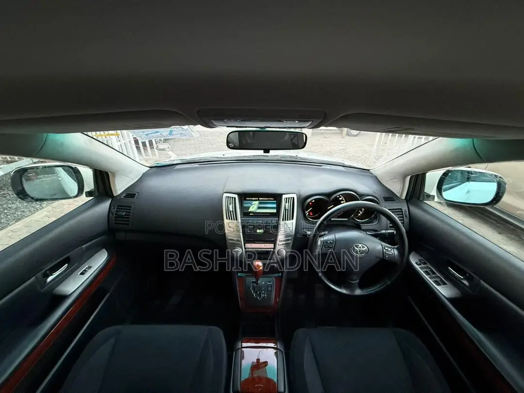 Toyota Harrier 2007 White