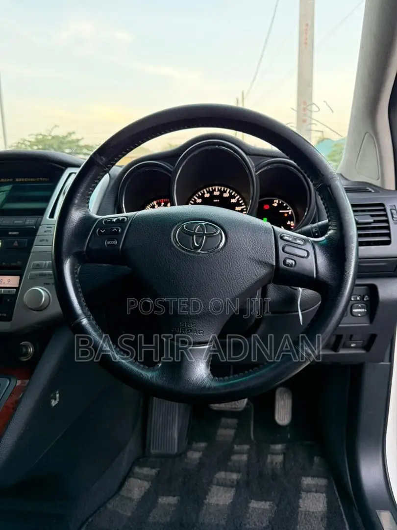 Toyota Harrier 2007 White